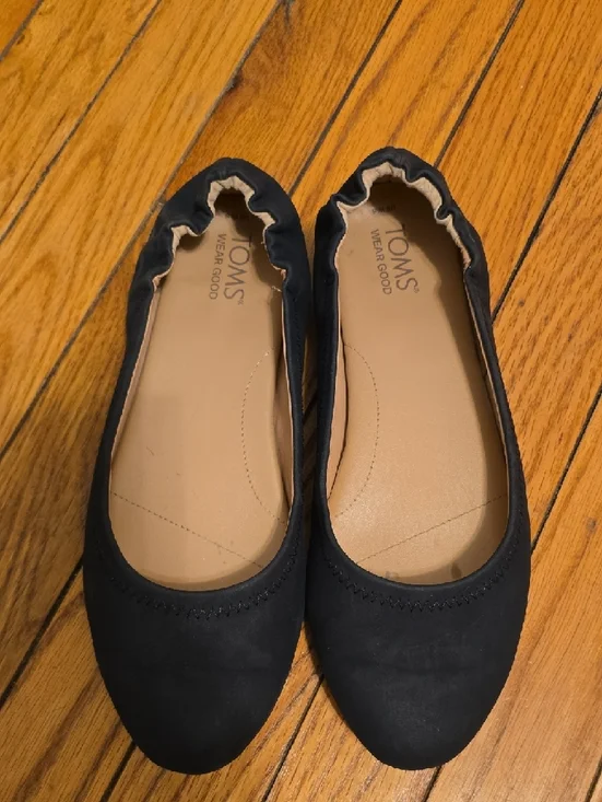 Toms Black Slip-On Ballet Flats - Picture 2 of 6